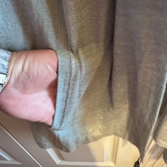 Lane Bryant Grey Open Front Cardigan Sweater Plus 3/4 Sleeves Pockets Sz 26/28 - Picture 8 of 12